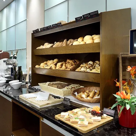 ユーロスターズ